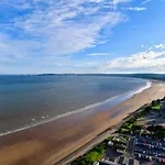 Just Stay Wales - Meridian Quay Penthouses