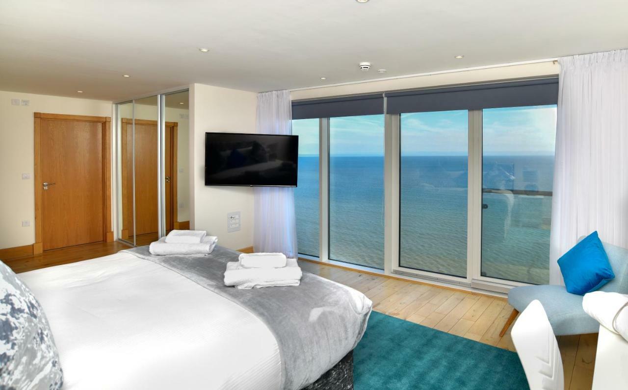 Just Wales - Meridian Quay Penthouses