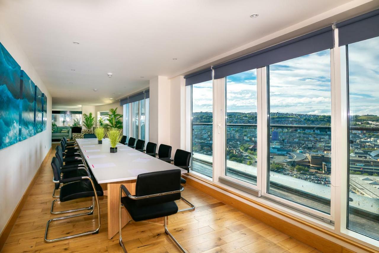 Apartment Just Wales - Meridian Quay Penthouses Swansea